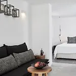 Aparthotel Almyra Strand Paraga