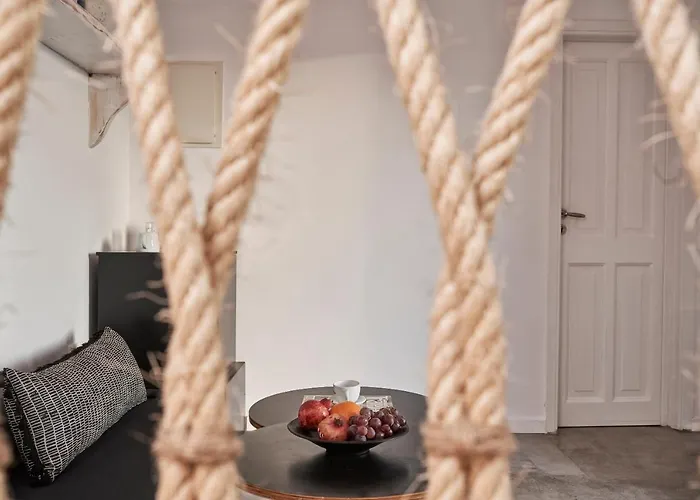 Almyra Lägenhetshotell