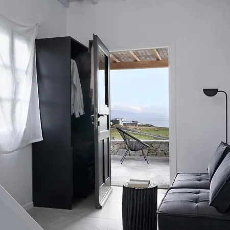 Almyra Aparthotel 3*
