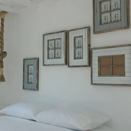 Almyra Lägenhetshotell Paraga (Mykonos)