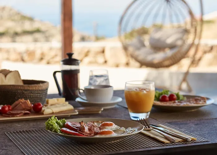 アルミーラ　ゲスト　ハウシス 4*