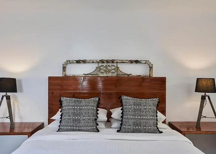 奥尔迈拉宾馆 4*