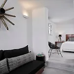Aparthotel Almyra Paraga (Mykonos)