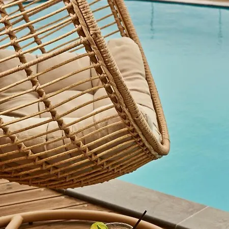 Almyra Apartahotel 4*